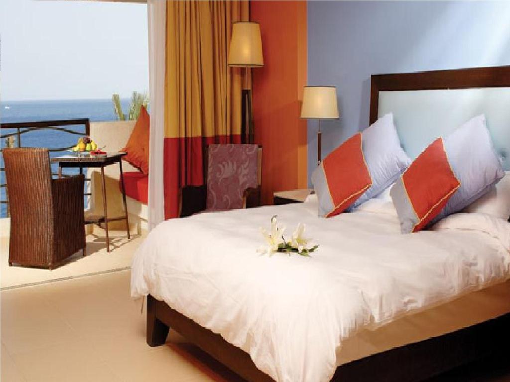 Grand Rotana Resort & Spa Sharm el-Sheikh Rum bild